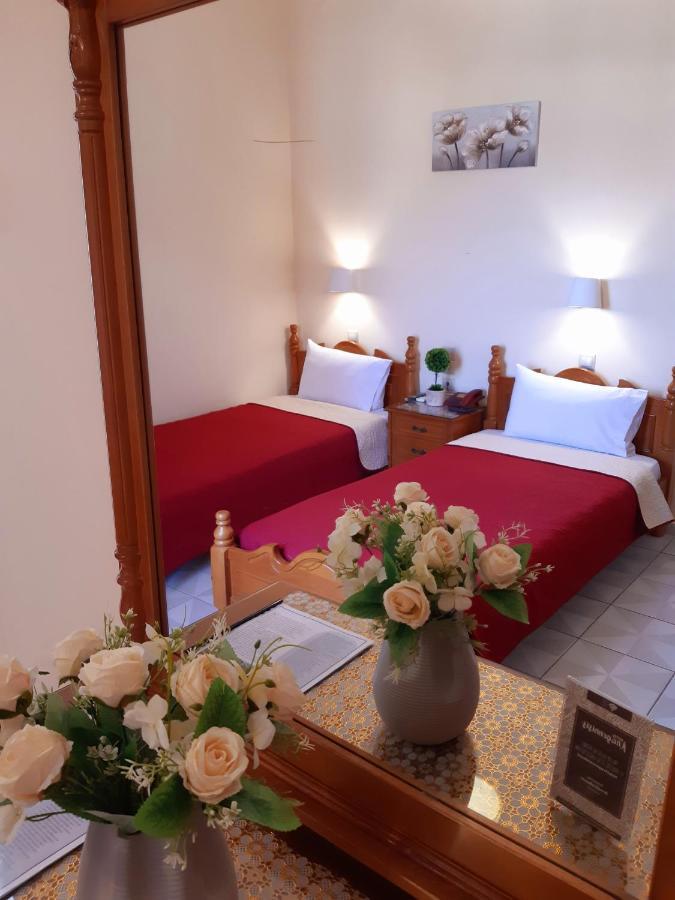Hotel Anagennisis Frý 외부 사진